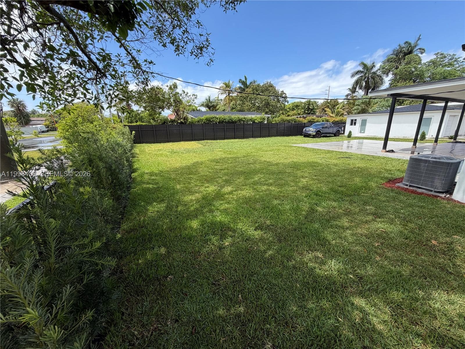596 Ragan Dr, Miami Springs FL 33166 — 13