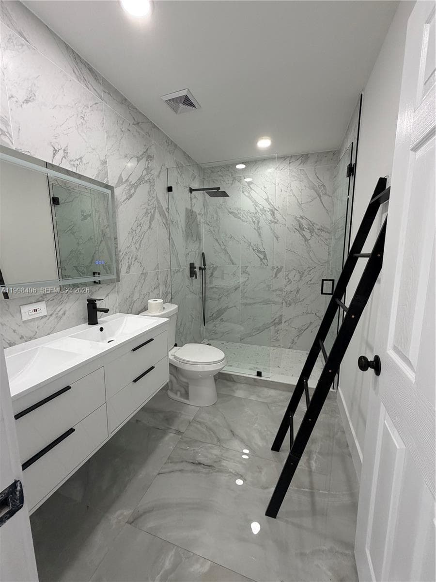 596 Ragan Dr, Miami Springs FL 33166 — 31