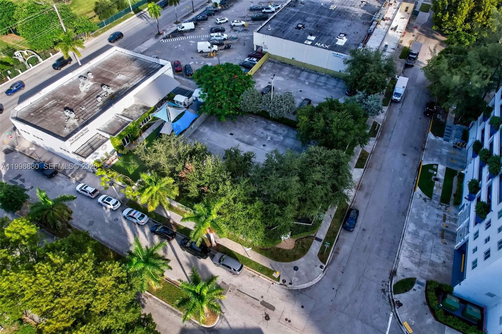 275 NE 18th St # 1, Miami FL 33132 — 27