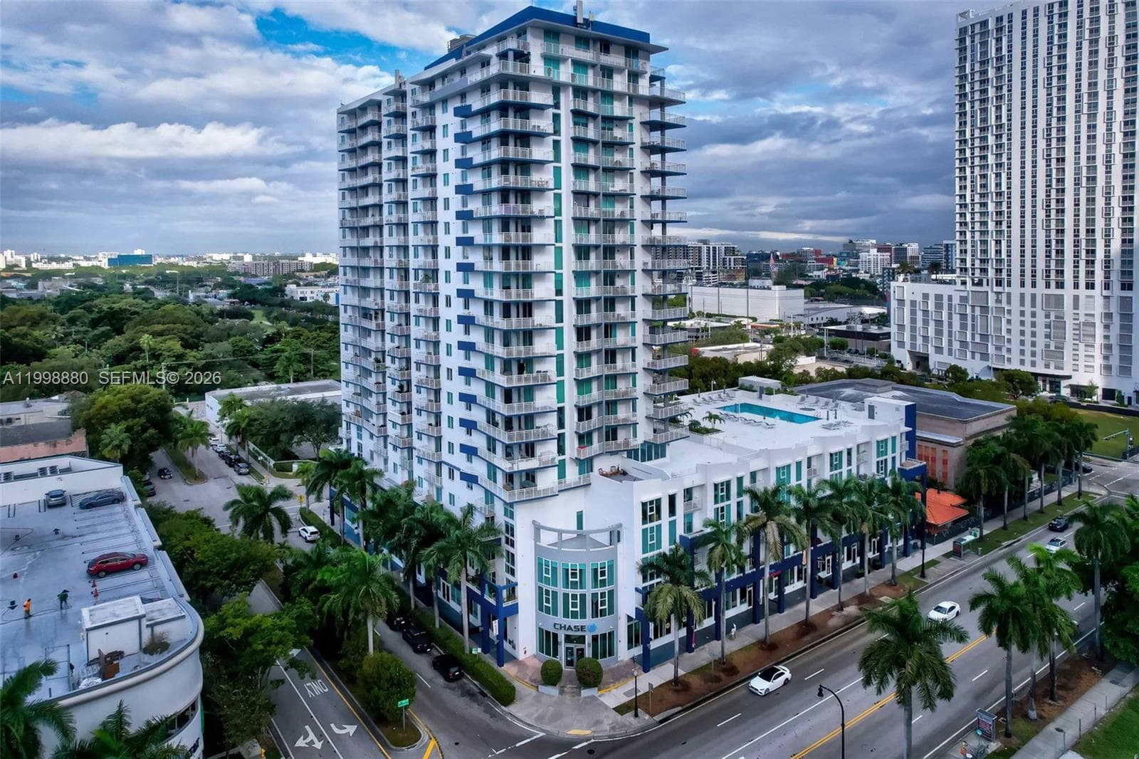 275 NE 18th St # 1, Miami FL 33132 — 1