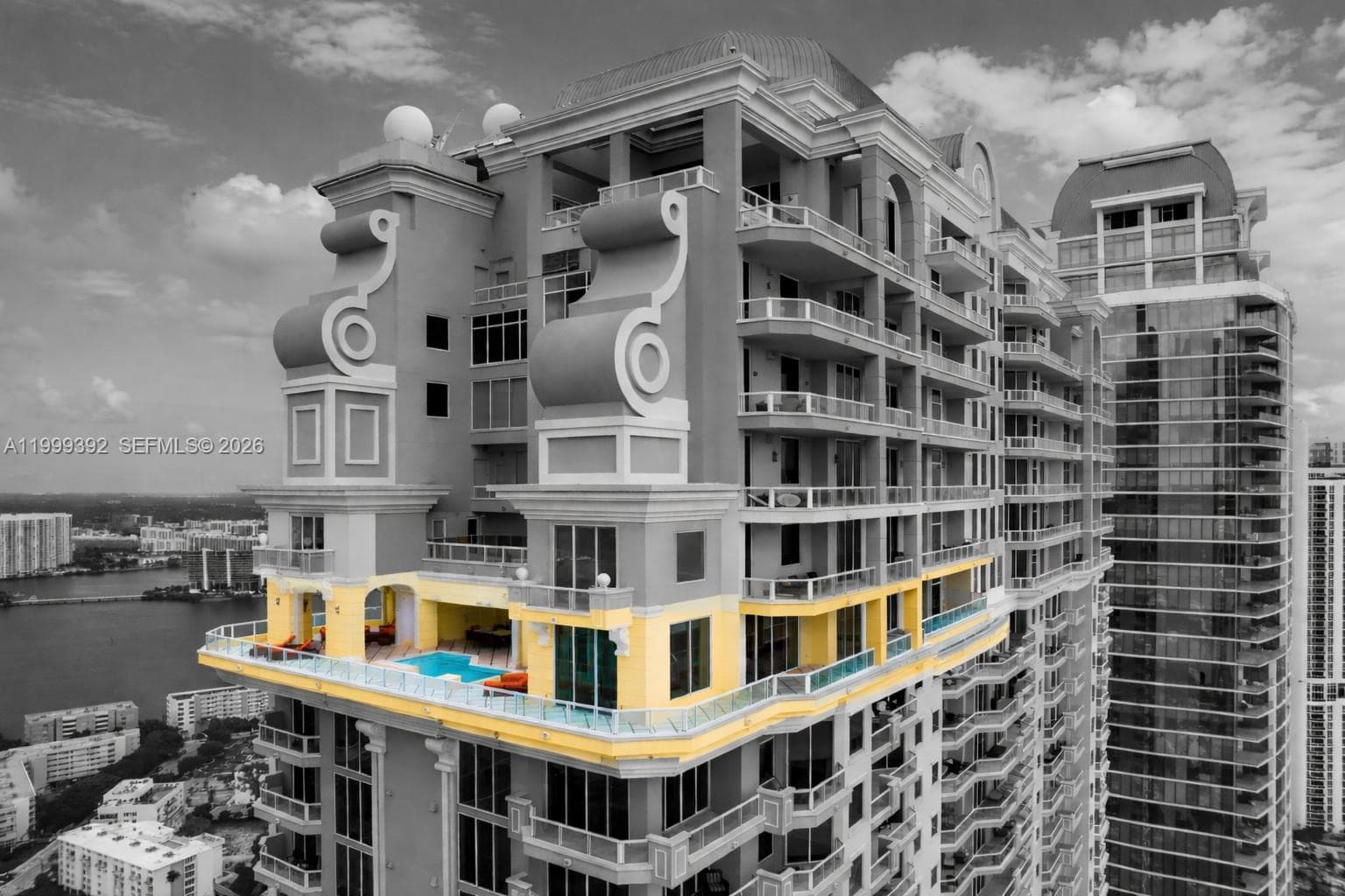 17875 Collins Ave, Sunny Isles Beach FL 33160 — 33