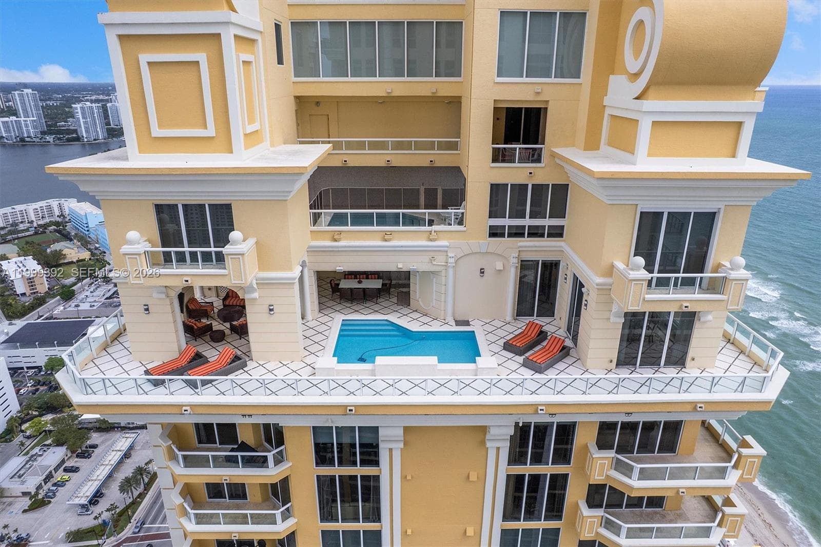 17875 Collins Ave, Sunny Isles Beach FL 33160 — 35