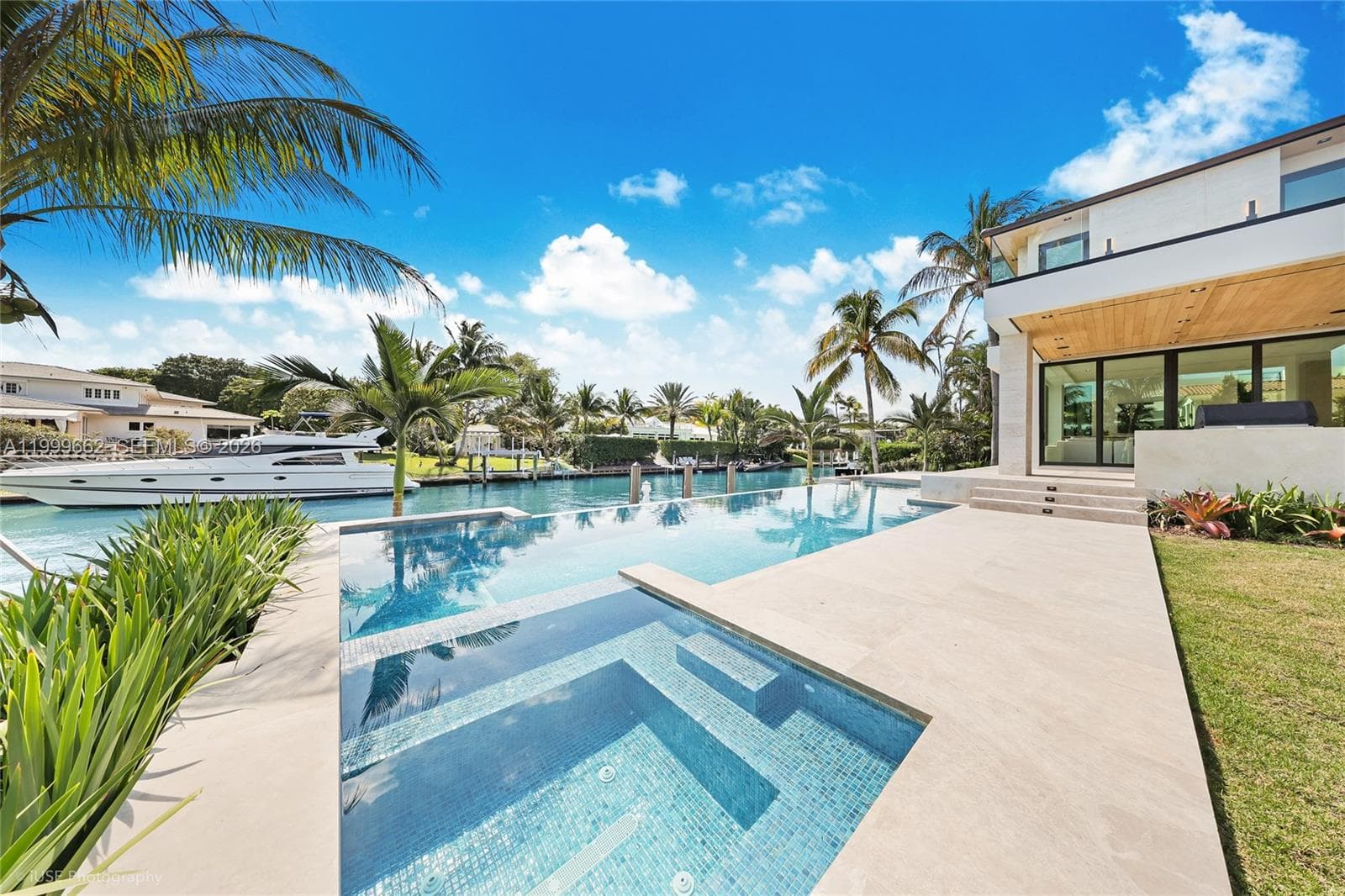 770 Lake Rd, Miami FL 33137 — 34