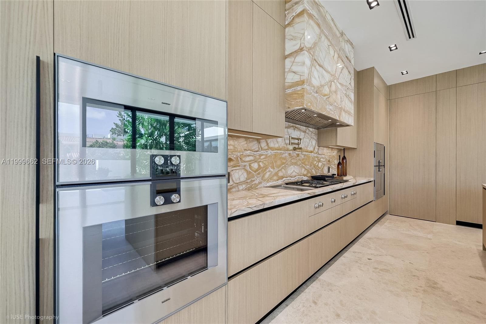770 Lake Rd, Miami FL 33137 — 14
