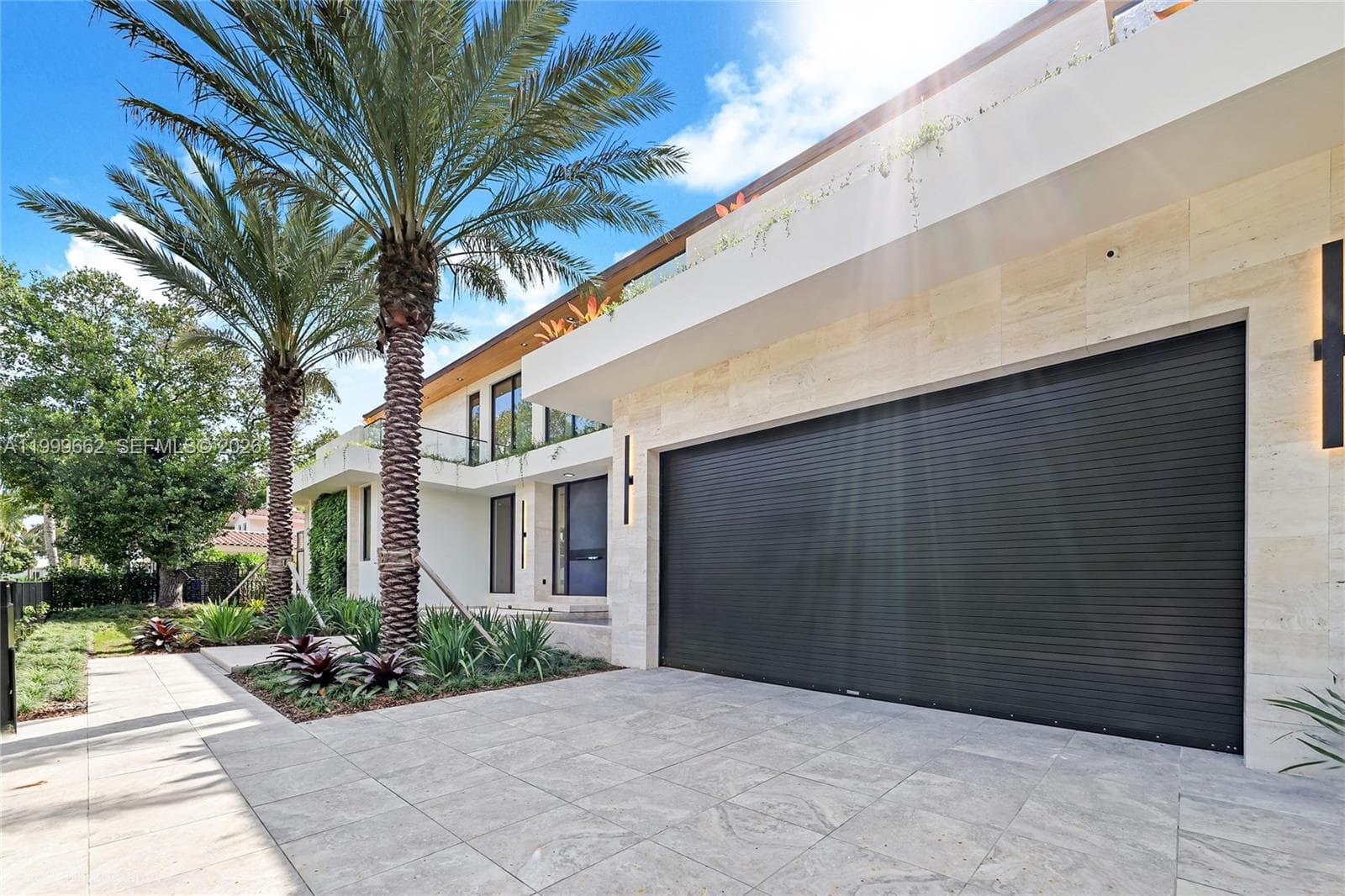 770 Lake Rd, Miami FL 33137 — 39