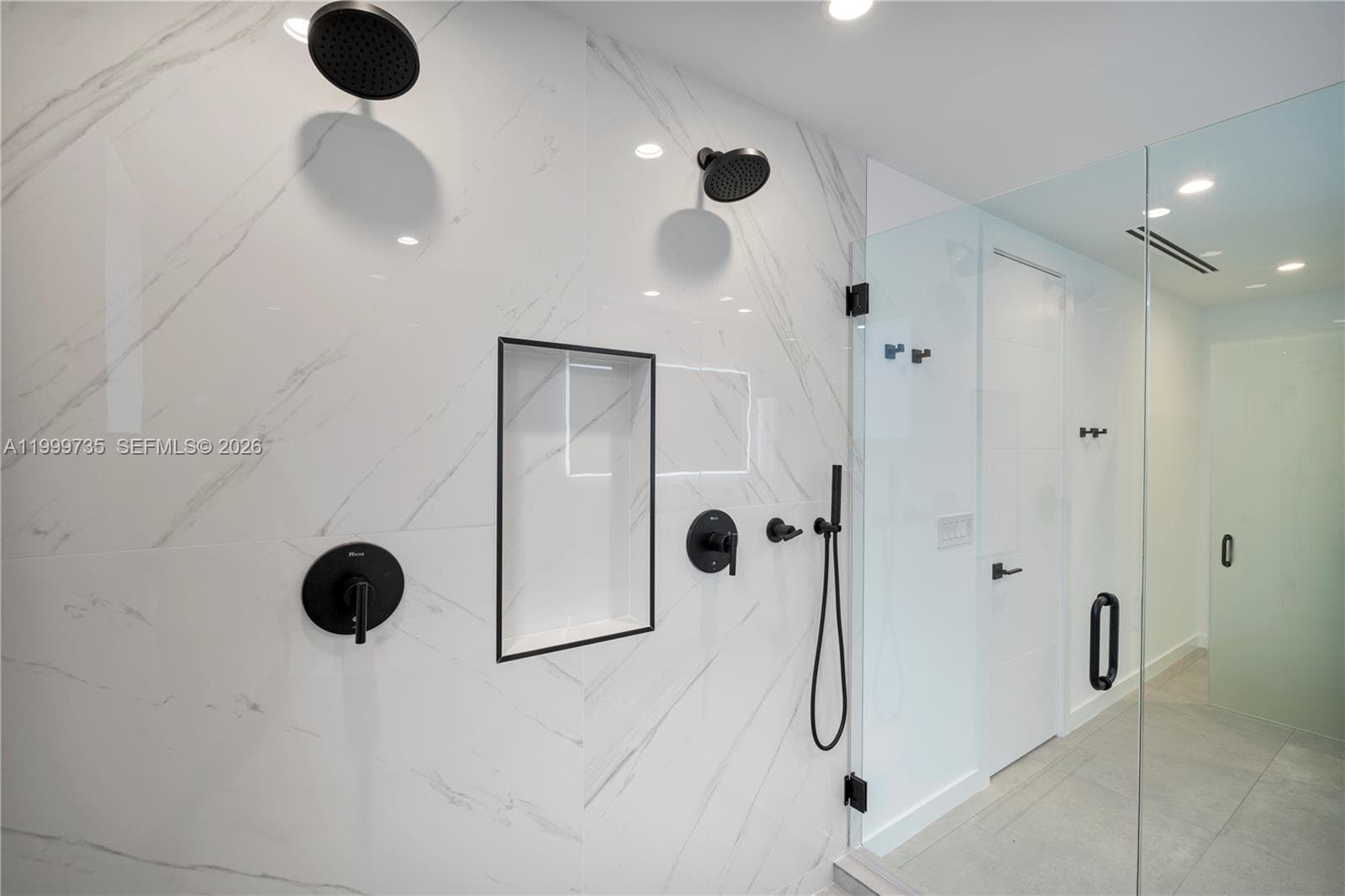2960 W Trade Av, Coconut Grove FL 33133 — 24