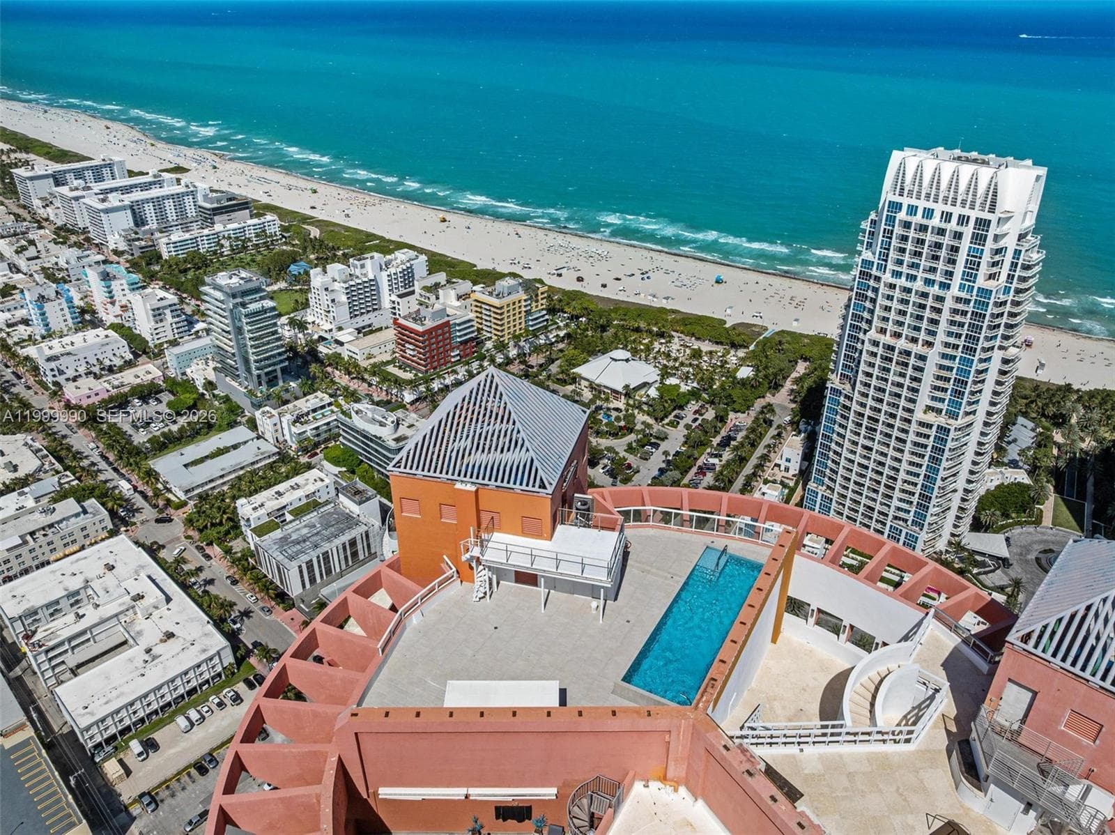 300 S Pointe Dr # 5, Miami Beach FL 33139 — 62