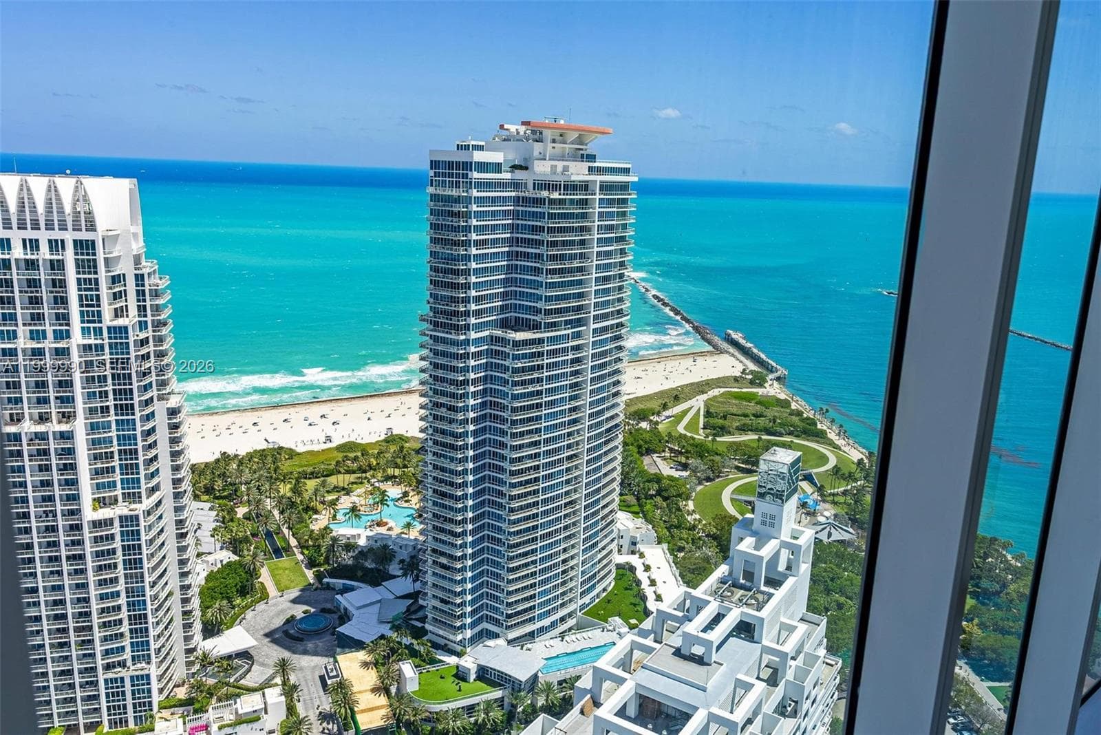 300 S Pointe Dr # 5, Miami Beach FL 33139 — 75