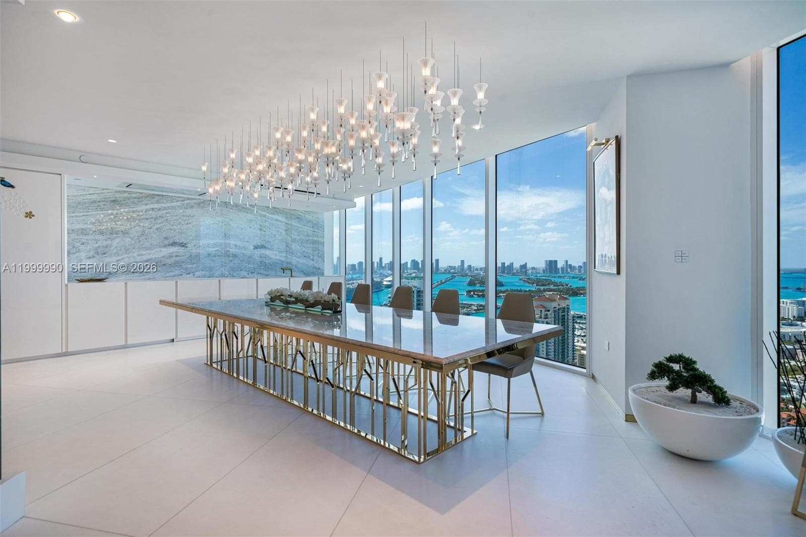 300 S Pointe Dr # 5, Miami Beach FL 33139 — 20