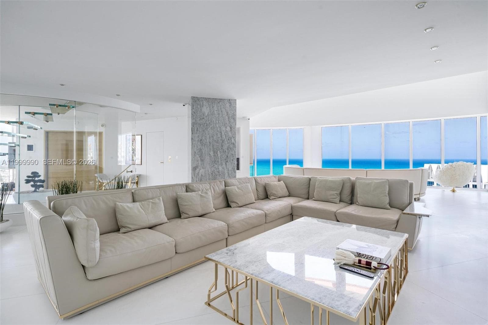 300 S Pointe Dr # 5, Miami Beach FL 33139 — 9