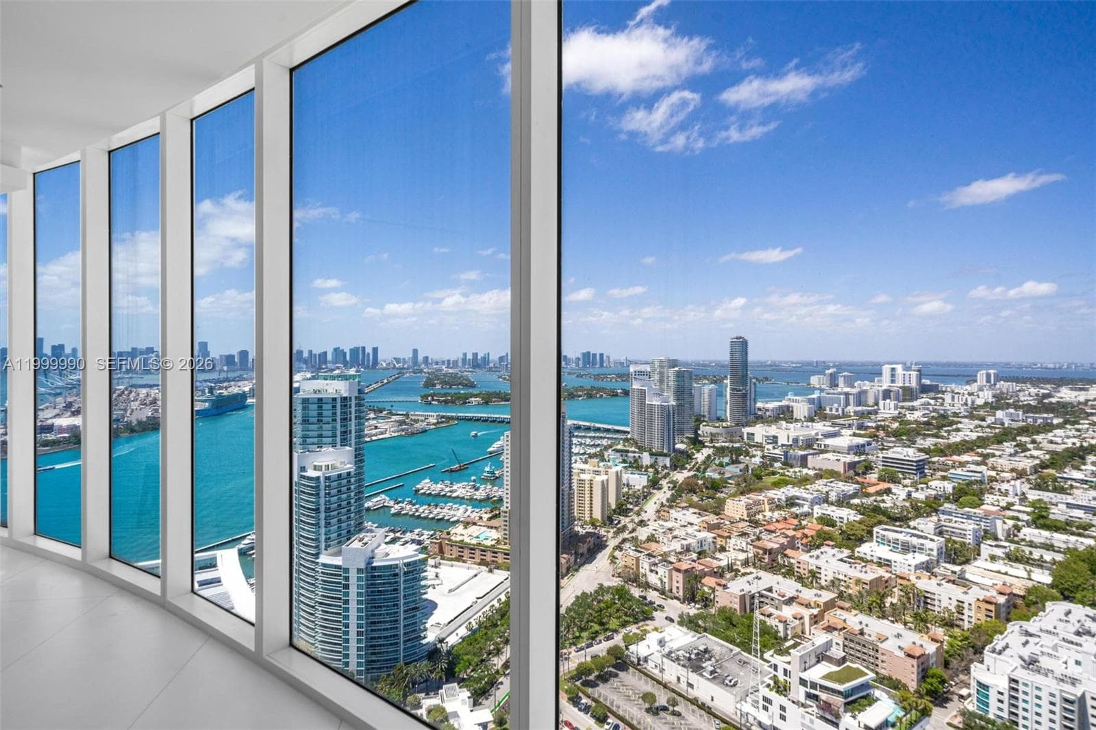 300 S Pointe Dr # 5, Miami Beach FL 33139 — 24