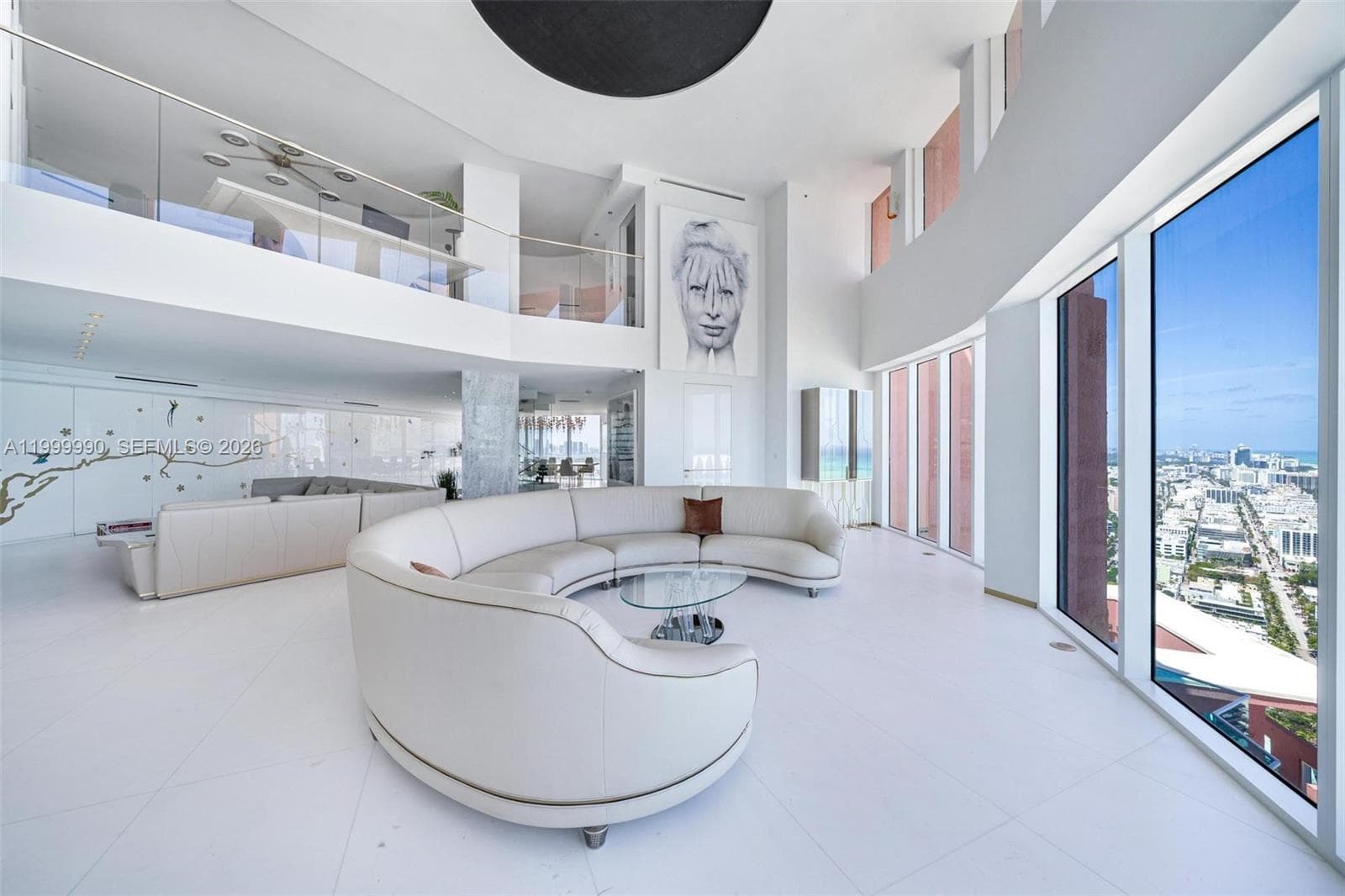 300 S Pointe Dr # 5, Miami Beach FL 33139 — 15