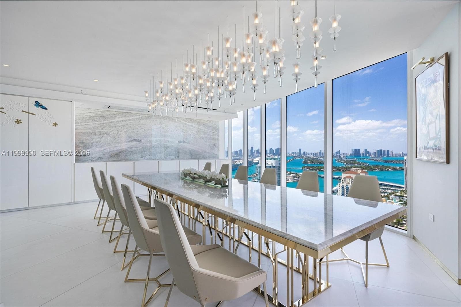 300 S Pointe Dr # 5, Miami Beach FL 33139 — 21