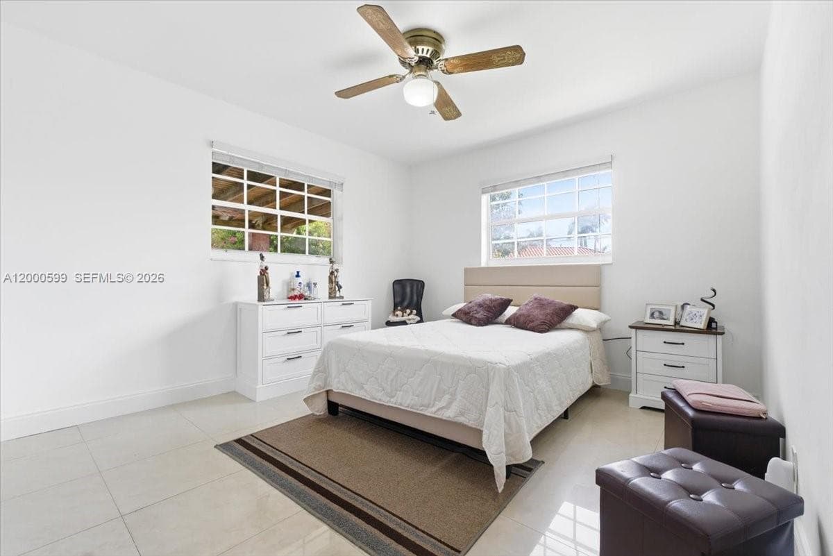 8197 W 14th Ct, Hialeah FL 33014 — 19