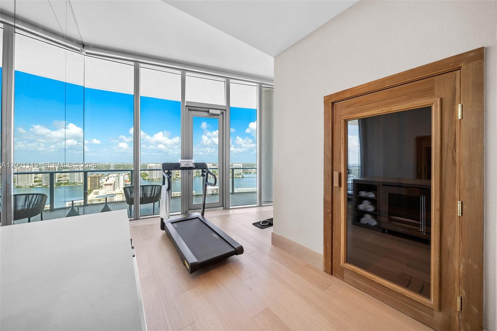 17475 Collins Ave, Sunny Isles Beach FL 33160 — 53