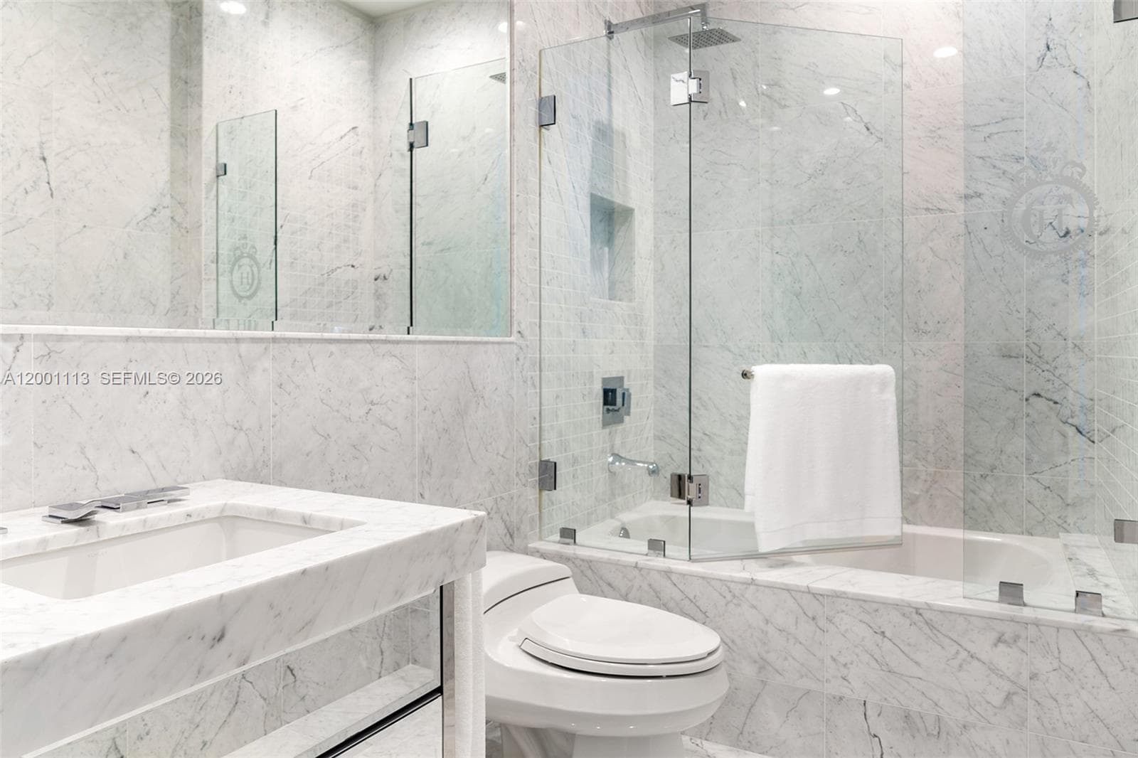 17475 Collins Ave, Sunny Isles Beach FL 33160 — 51