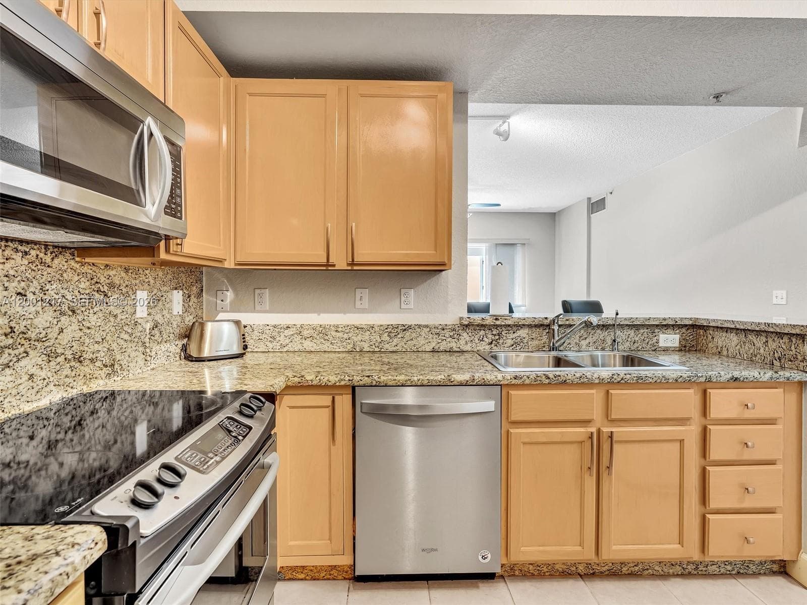 6001 SW 70th St # 313, South Miami FL 33143 — 9
