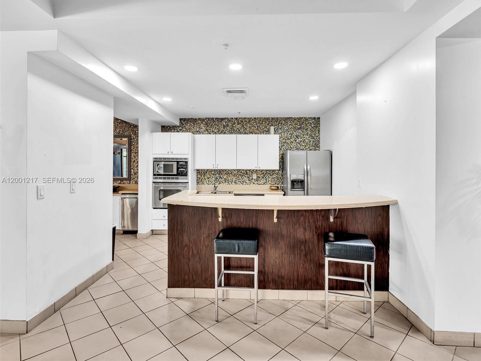 6001 SW 70th St # 313, South Miami FL 33143 — 49