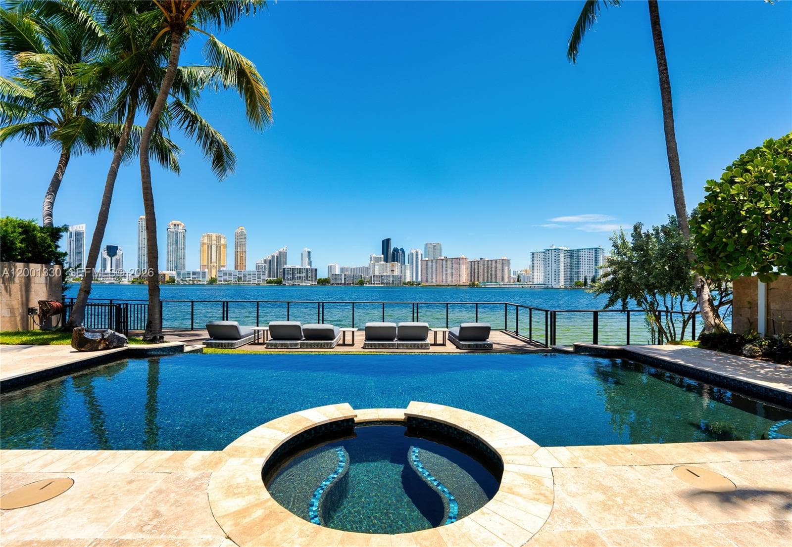 3916 Island Estates Dr, Aventura FL 33160 — 2