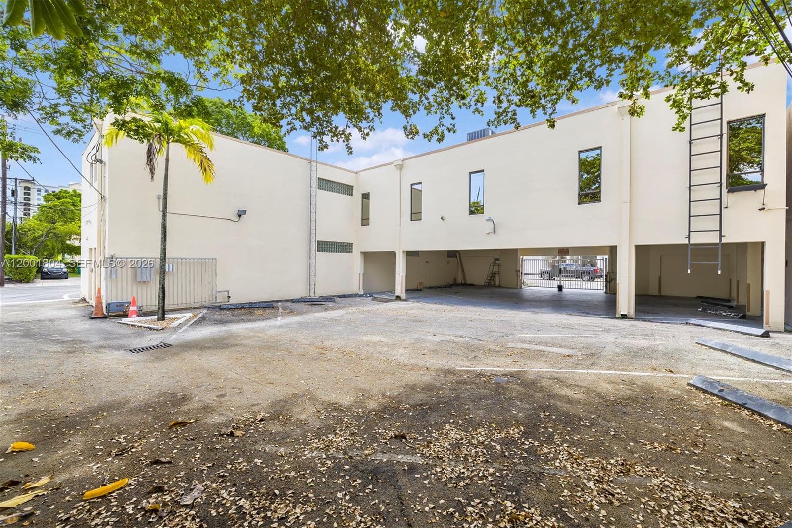 101 Madeira Ave, Coral Gables FL 33134 — 14