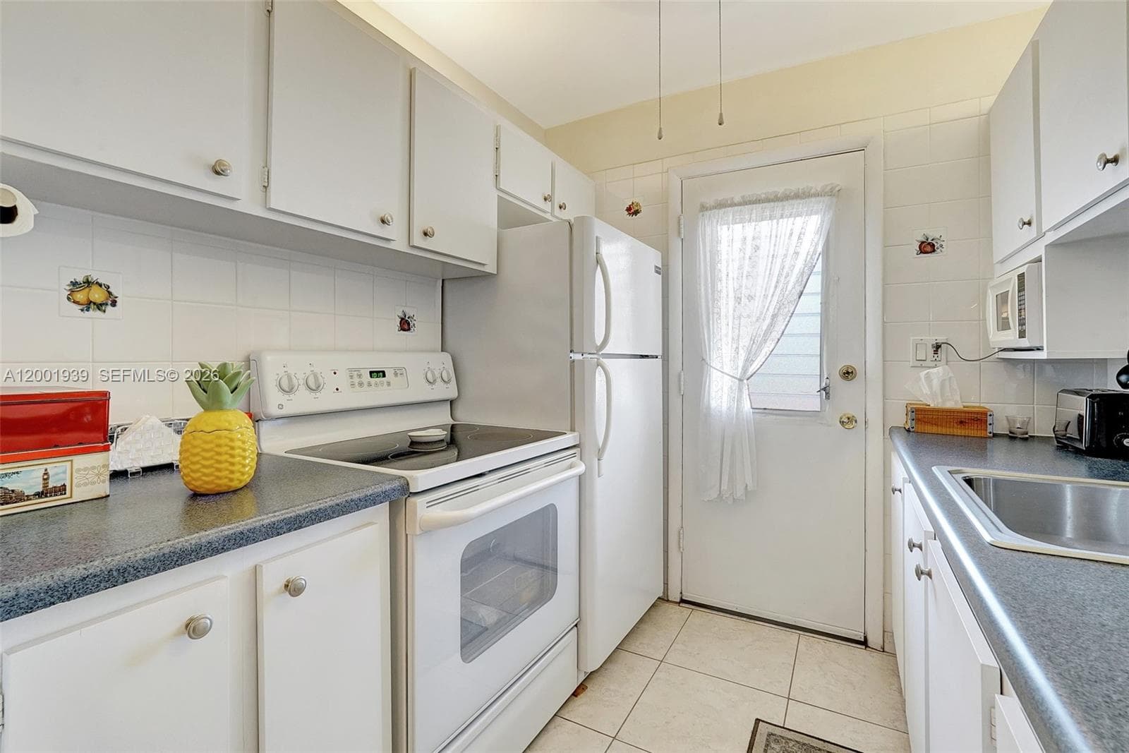 16801 NE 13th Ave # 206, Miami FL 33162 — 14