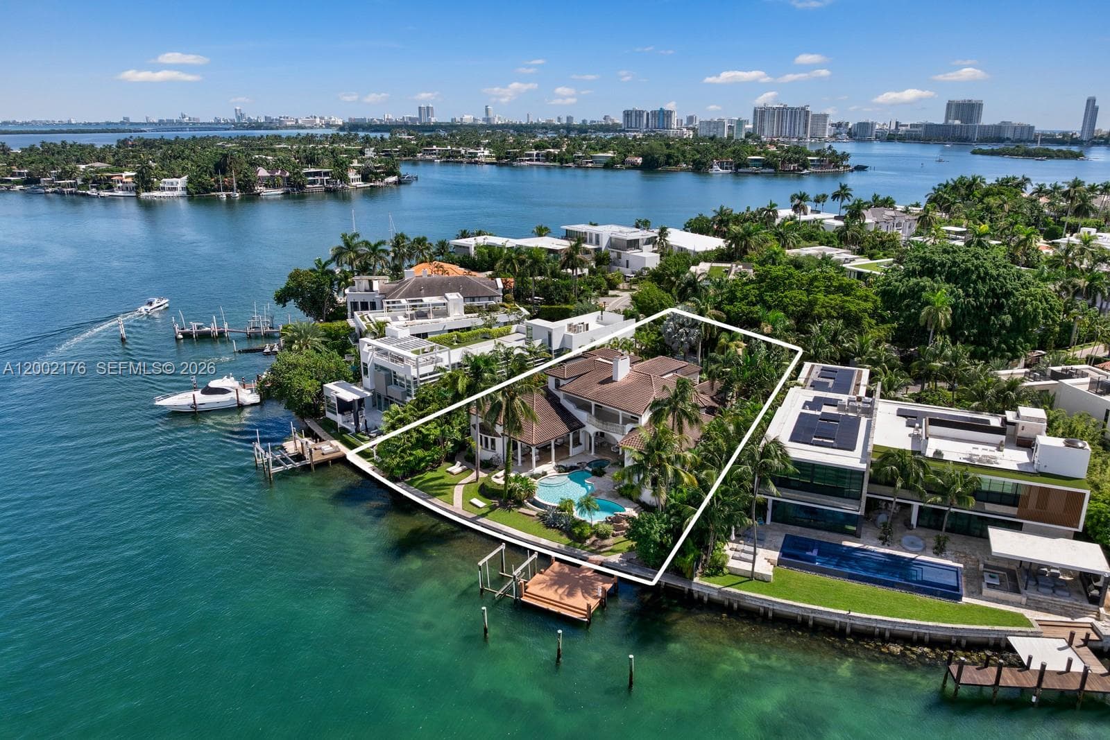 432 S Hibiscus Dr, Miami Beach FL 33139 — 28