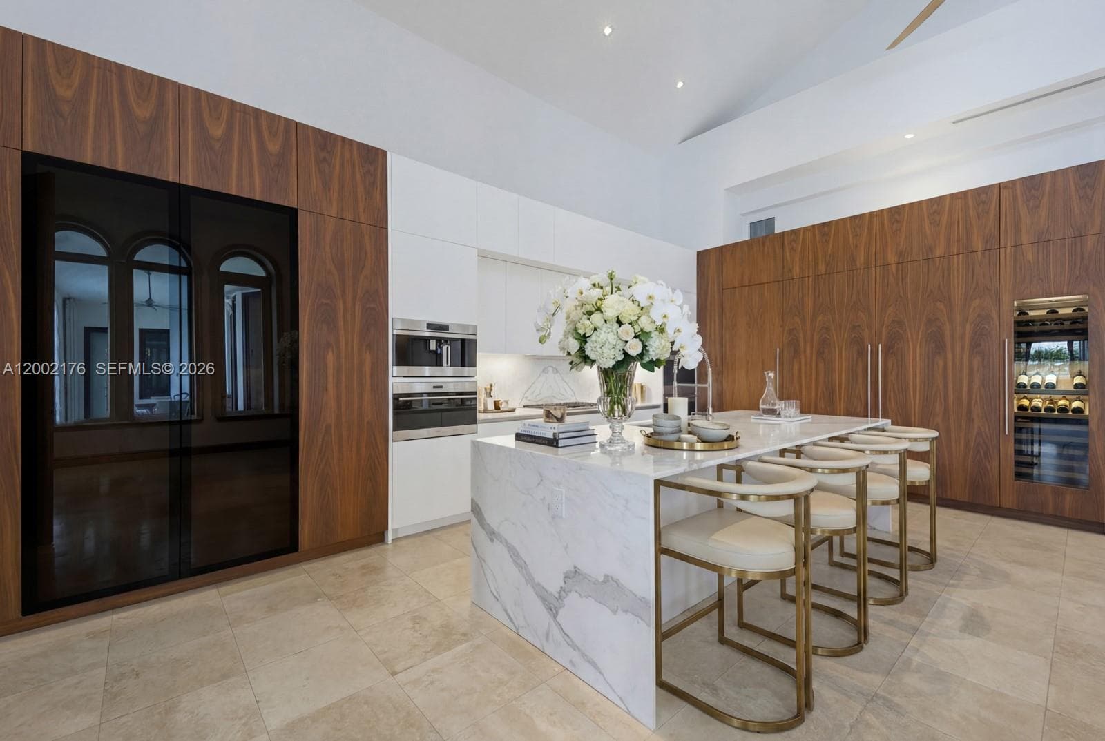 432 S Hibiscus Dr, Miami Beach FL 33139 — 10