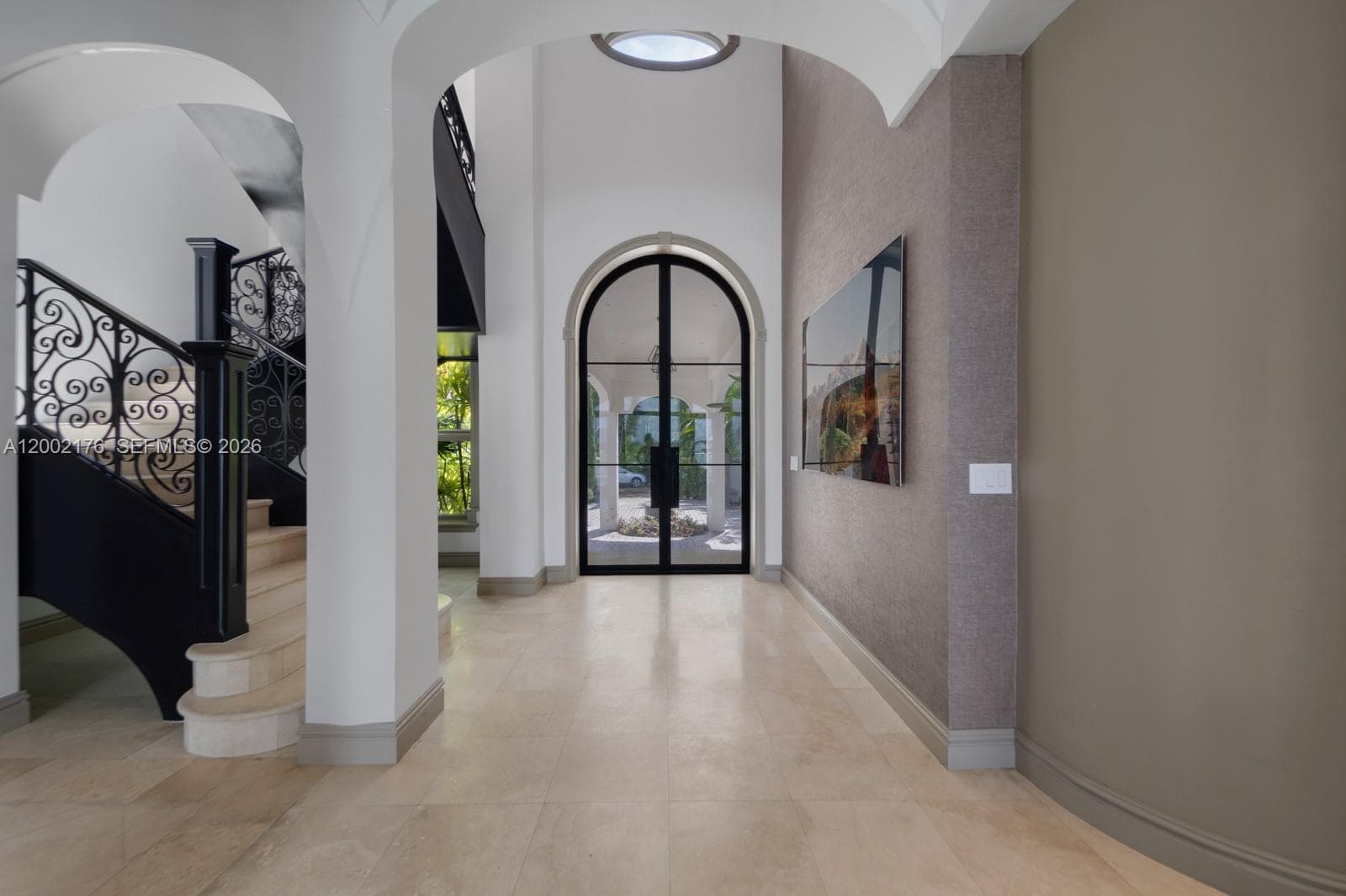 432 S Hibiscus Dr, Miami Beach FL 33139 — 21
