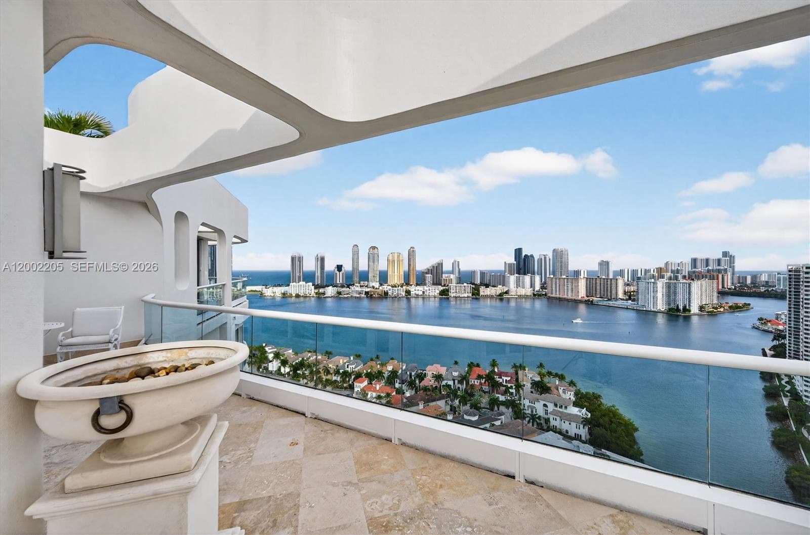 7000 Island Blvd # 02, Aventura FL 33160 — 33