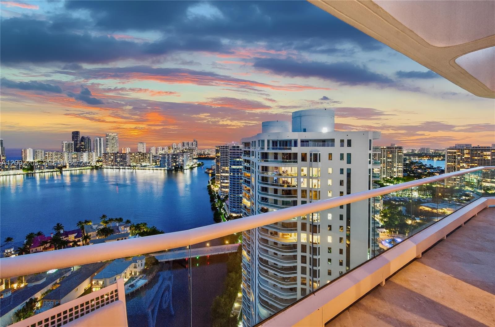 7000 Island Blvd # 02, Aventura FL 33160 — 55