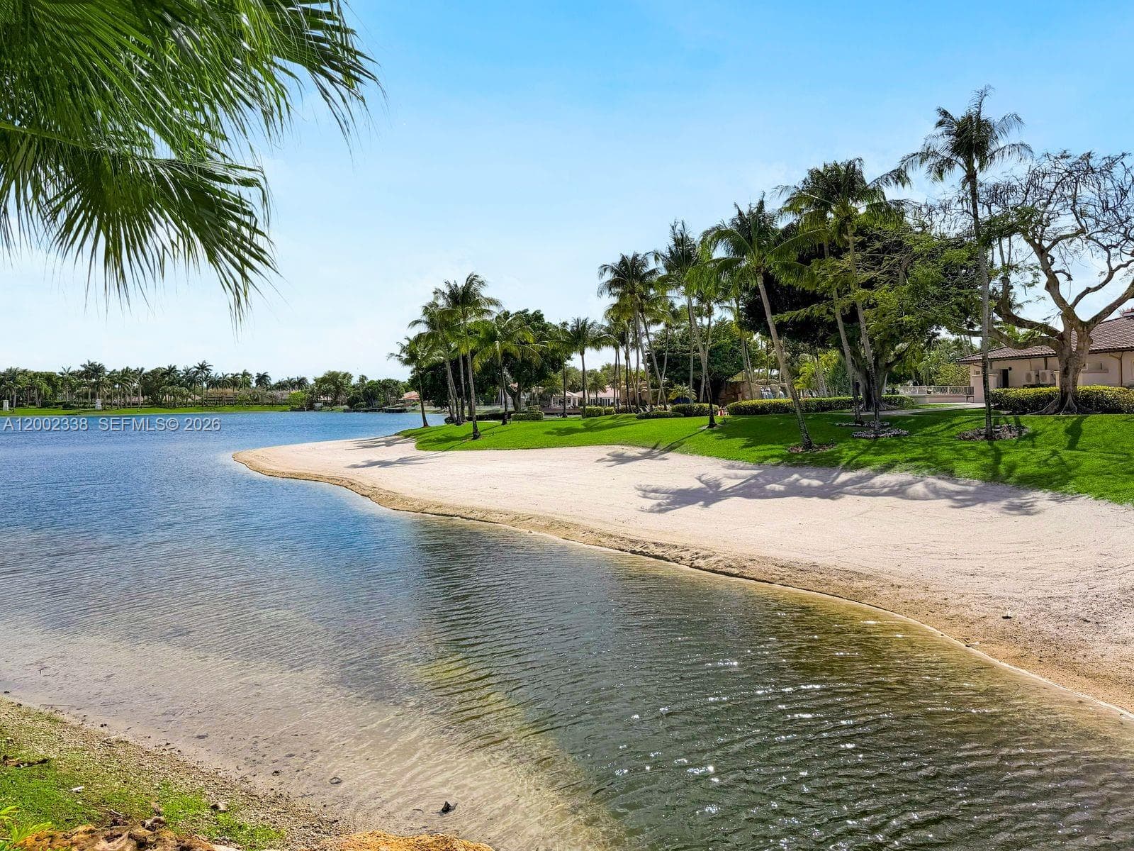 6914 NW 113th Pl, Doral FL 33178 — 90