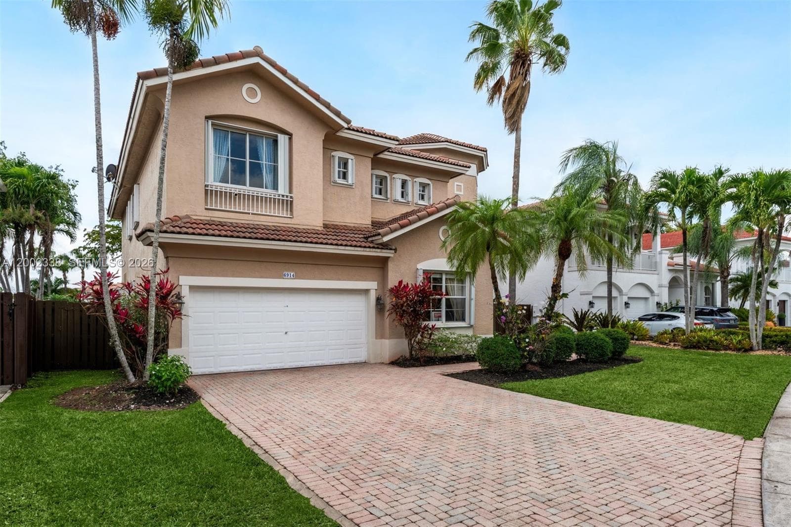 6914 NW 113th Pl, Doral FL 33178 — 11