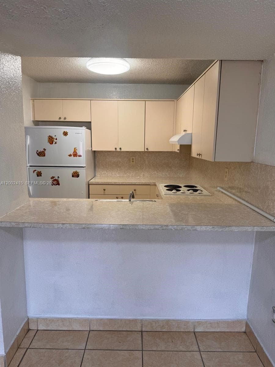 180 Royal Palm Rd # 216, Hialeah Gardens FL 33016 — 10