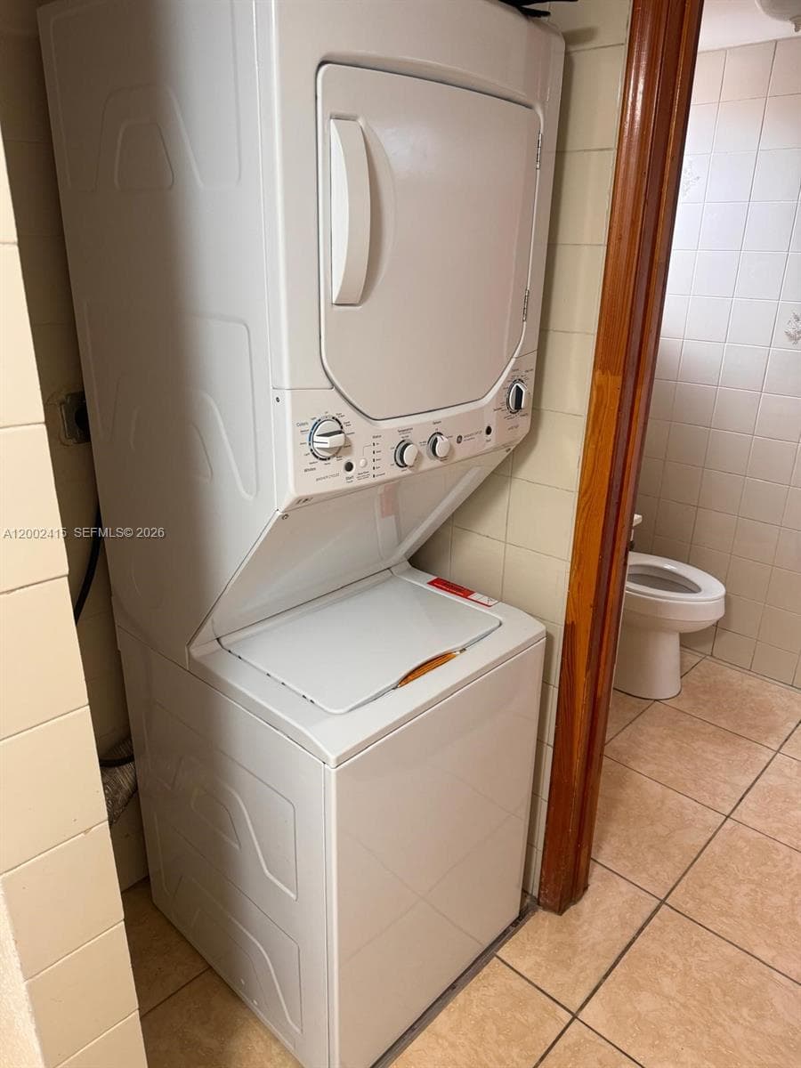 180 Royal Palm Rd # 216, Hialeah Gardens FL 33016 — 14