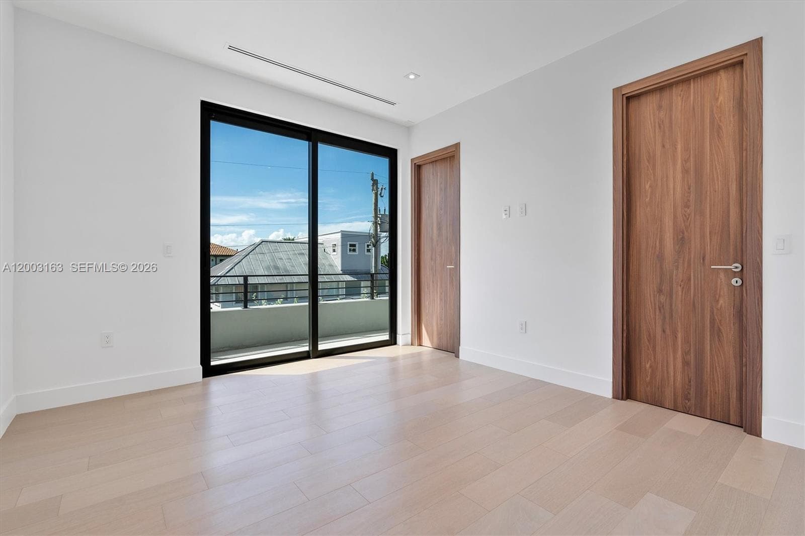 760 Woodcrest Rd, Key Biscayne FL 33149 — 32