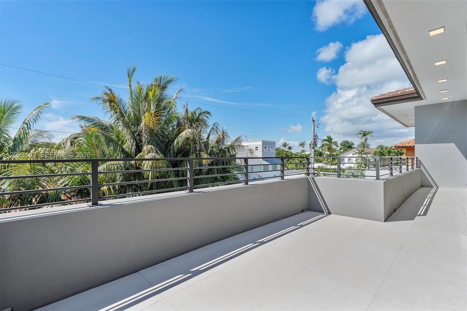 760 Woodcrest Rd, Key Biscayne FL 33149 — 25