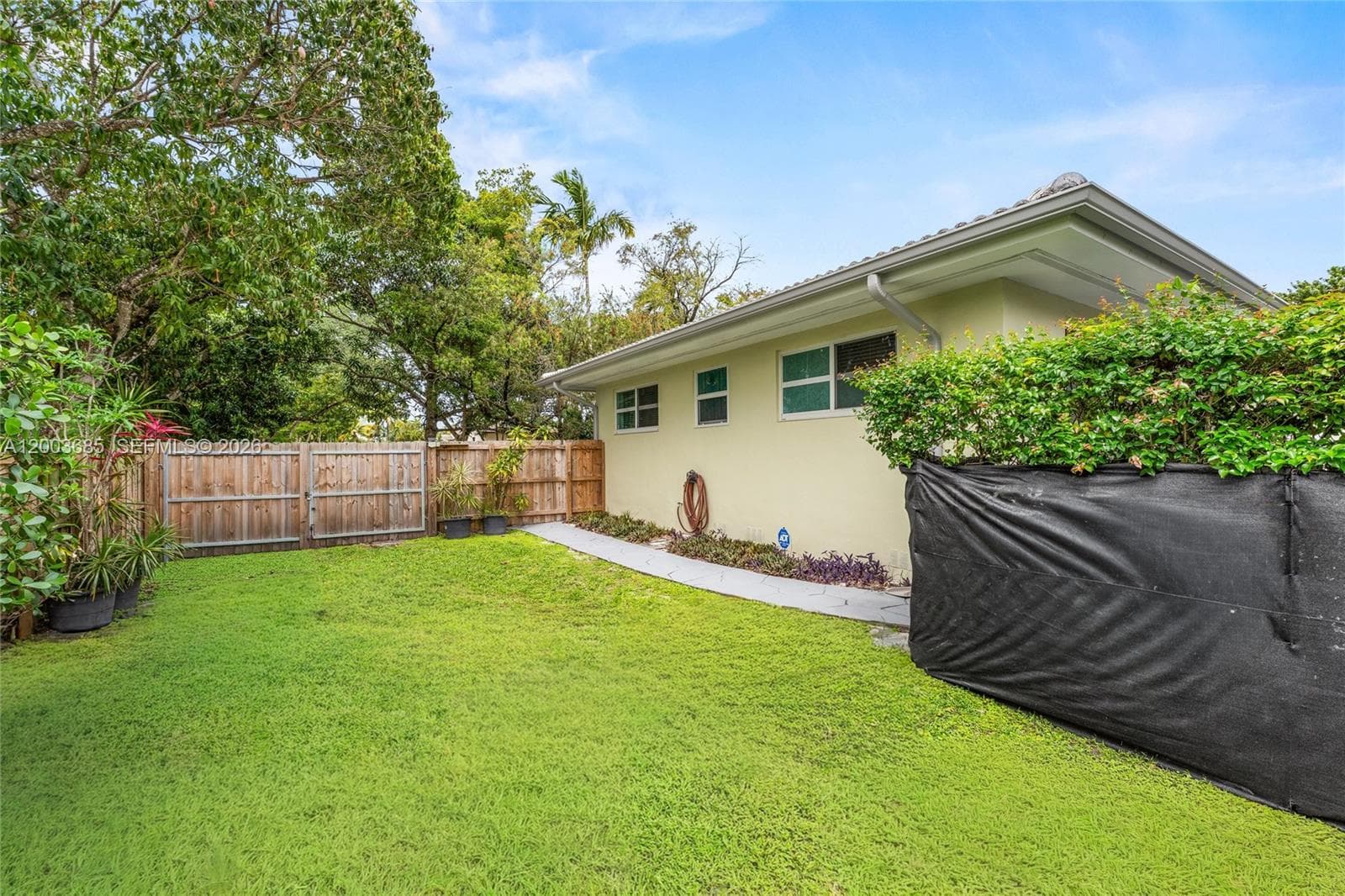 501 Lawn Way, Miami Springs FL 33166 — 7