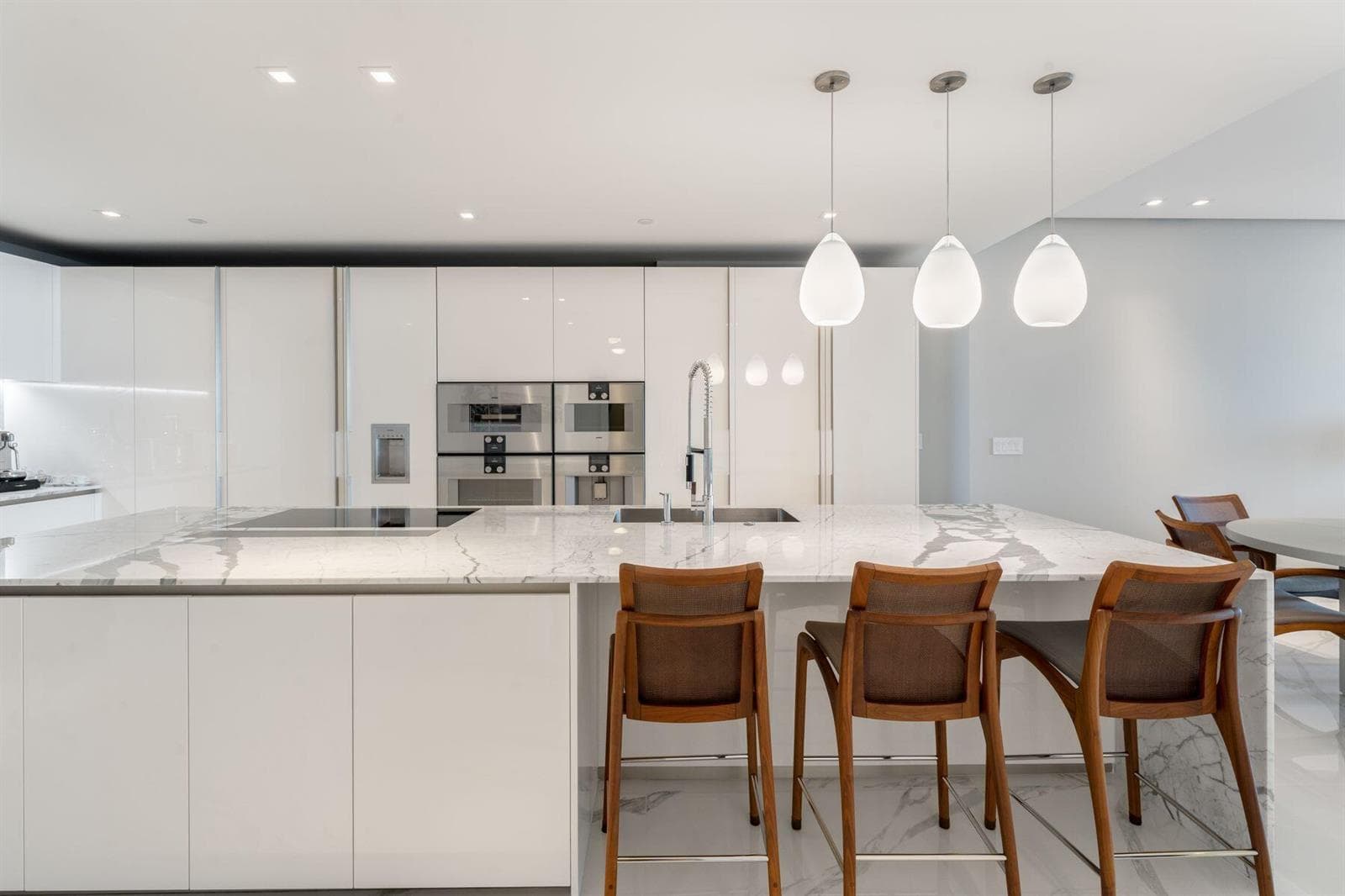 10201 Collins Avenue # 1803, Bal Harbour FL 33154 — 26