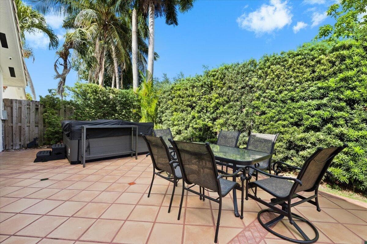 14525 NW 88th Avenue, Miami Lakes FL 33018 — 26