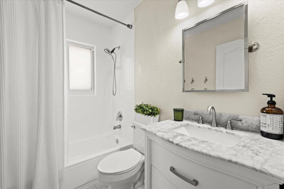 14525 NW 88th Avenue, Miami Lakes FL 33018 — 22