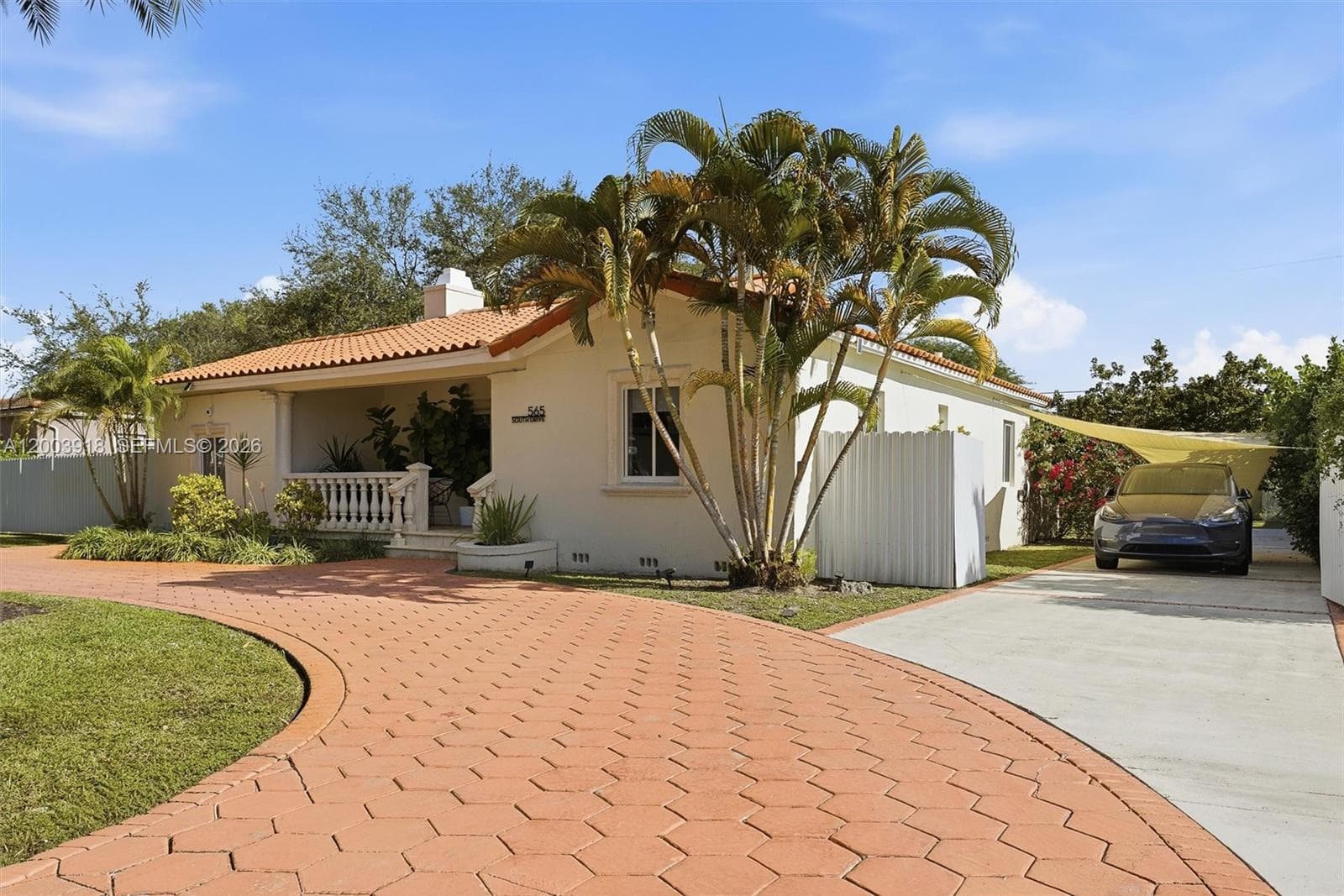 565 South Dr, Miami Springs FL 33166 — 56