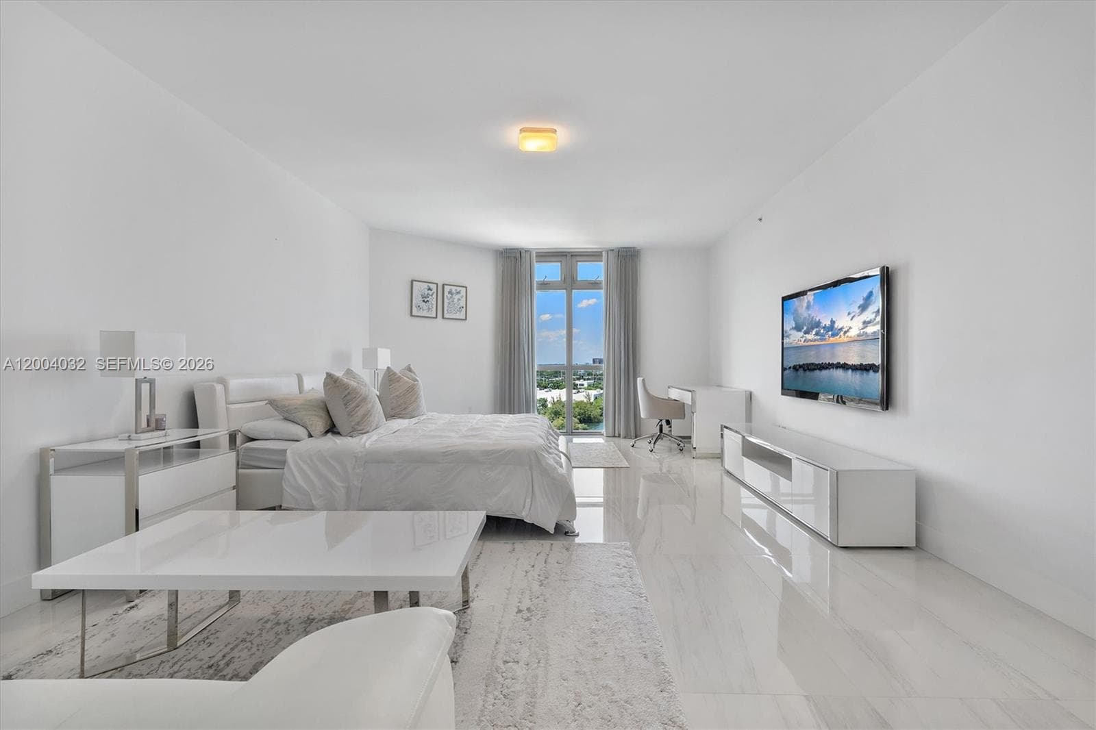 17301 Biscayne Blvd # 1010, North Miami Beach FL 33160 — 16
