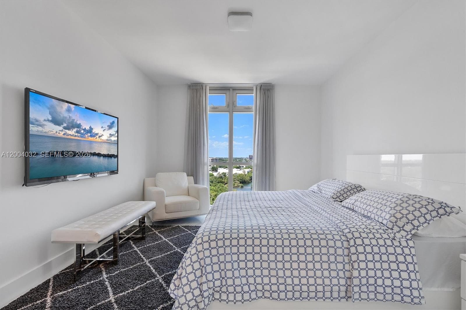 17301 Biscayne Blvd # 1010, North Miami Beach FL 33160 — 19