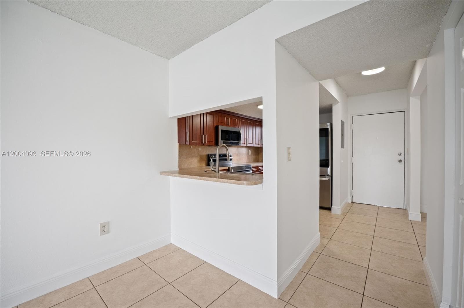 9915 W Okeechobee Rd # 403, Hialeah Gardens FL 33016 — 2