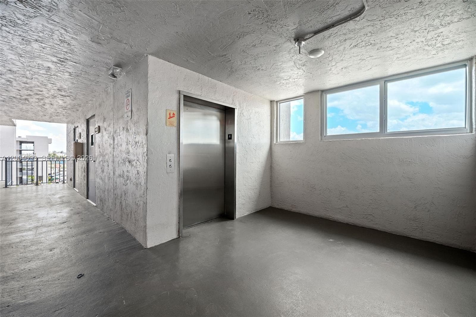 9915 W Okeechobee Rd # 403, Hialeah Gardens FL 33016 — 36