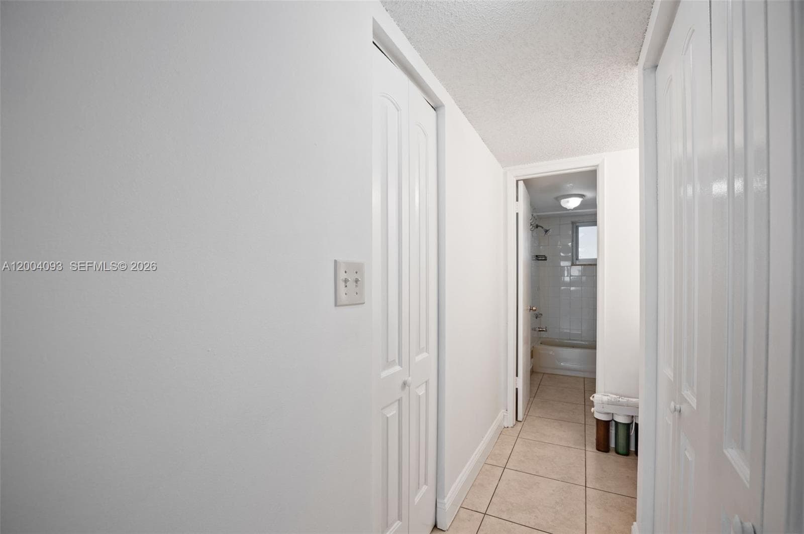9915 W Okeechobee Rd # 403, Hialeah Gardens FL 33016 — 24