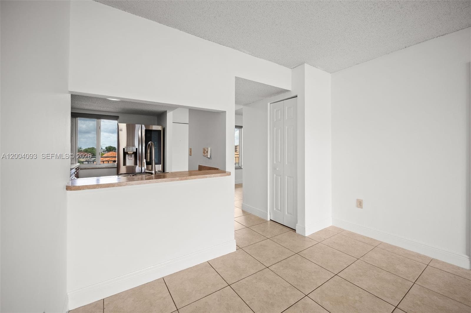 9915 W Okeechobee Rd # 403, Hialeah Gardens FL 33016 — 10