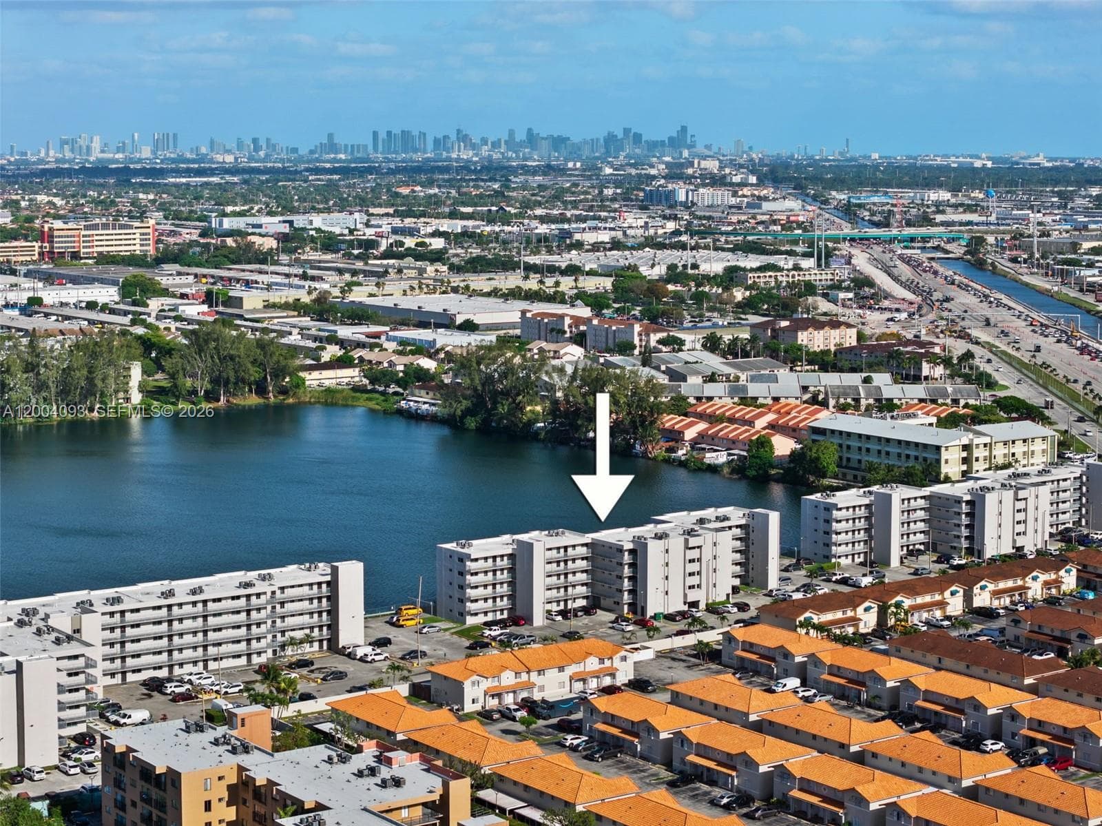 9915 W Okeechobee Rd # 403, Hialeah Gardens FL 33016 — 41