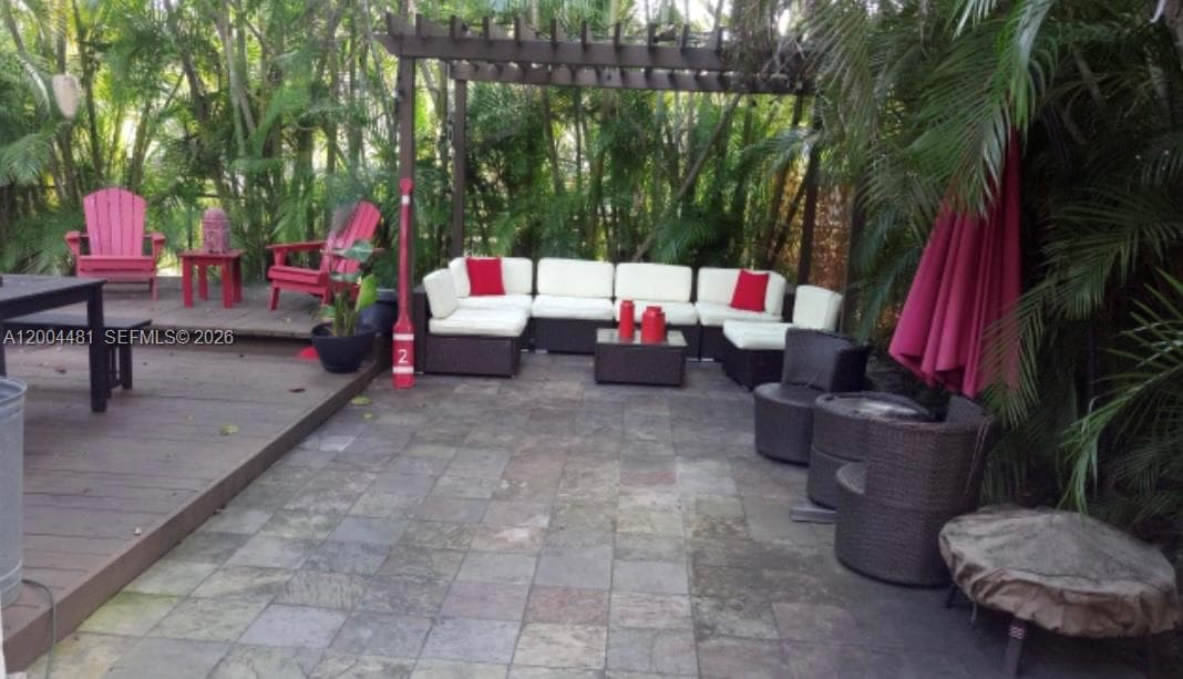 5718 SW 48th St, South Miami FL 33155 — 3