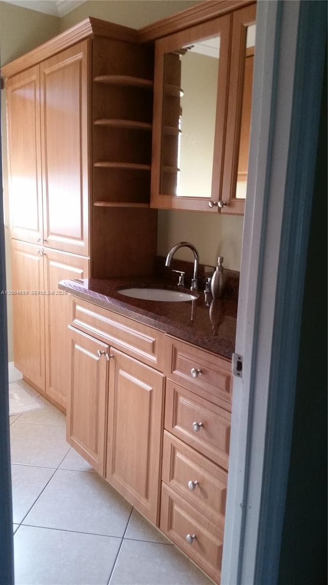 Twin Lakes Manor Sub, South Miami, FL — 26